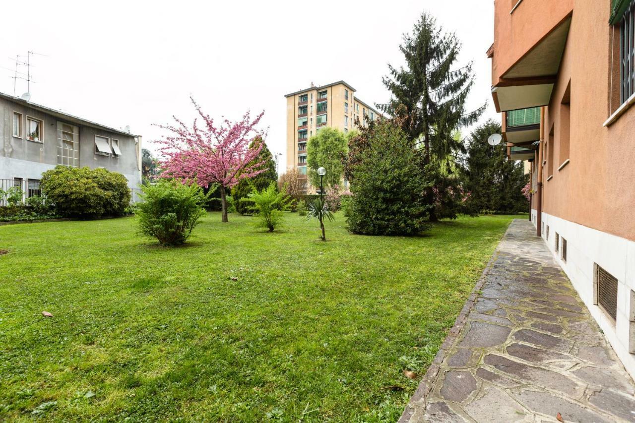 Renewed Balcony Flat With Green Garden Milão Exterior foto
